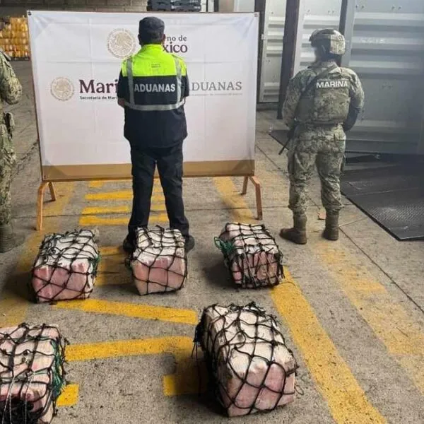 Aseguran más de 130 kilos de cocaína en puerto de Lázaro Cárdenas