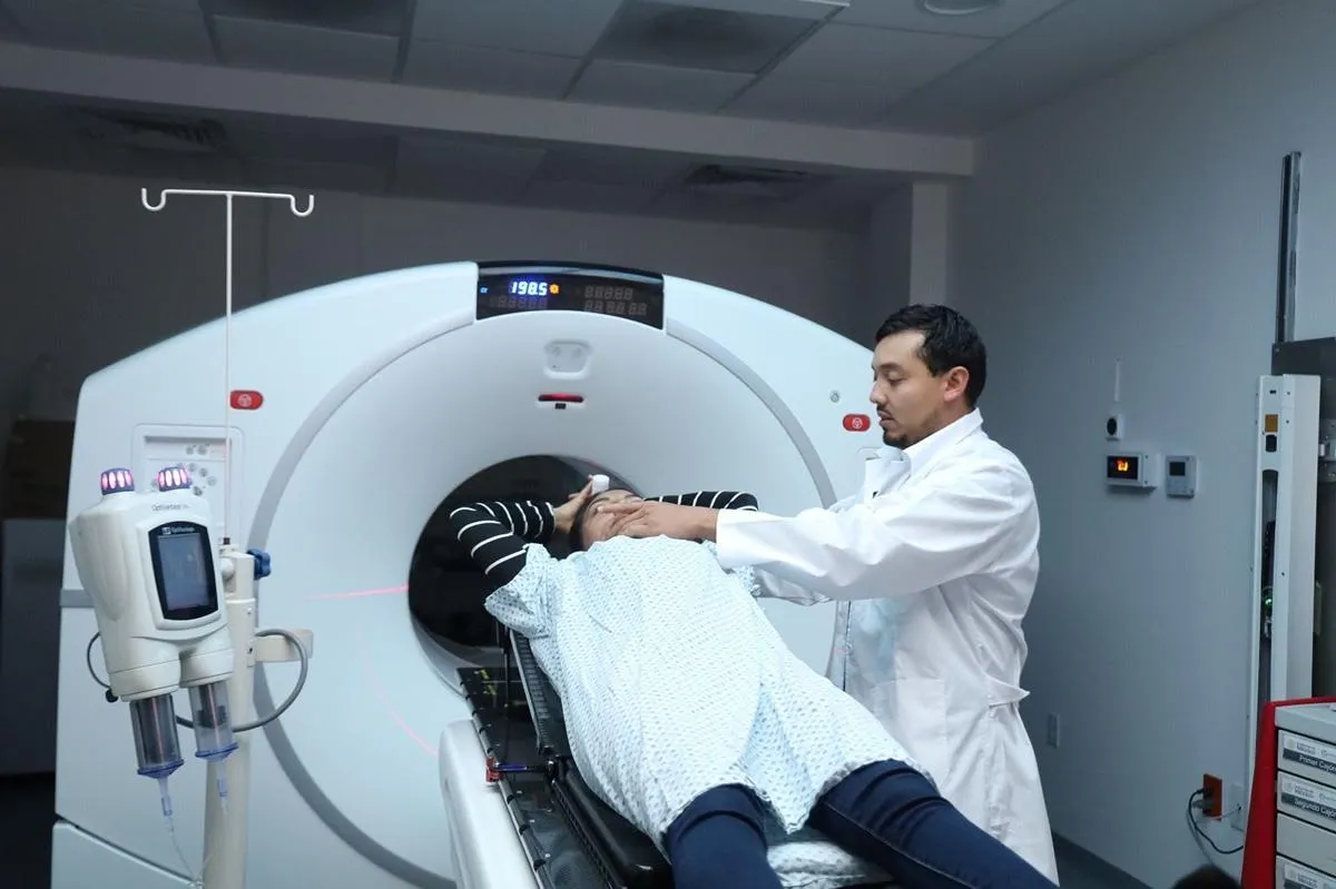 Avanzan tratamientos contra el cáncer en Michoacán