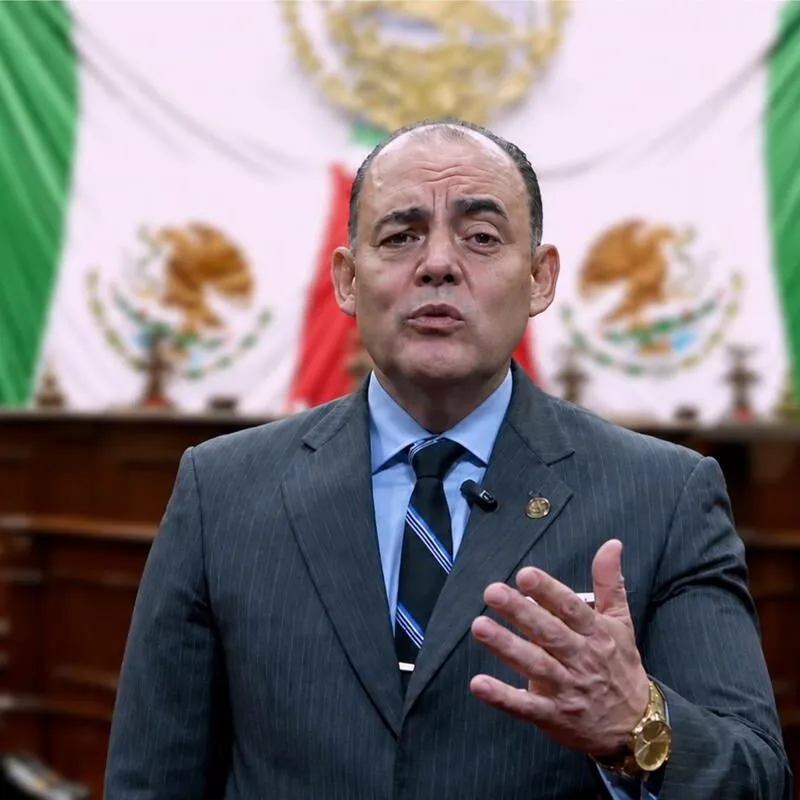 Baltazar Gaona se disculpa, pero proceso por apología del delito en el Congreso continúa