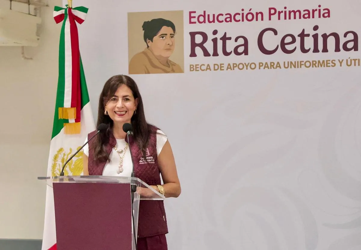 becas infraestructura educativa Lázaro Cárdenas SEE
