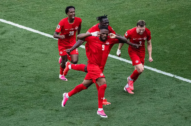 Canadá logra sufrido empate de 1-1 con Bosnia-Herzegovina