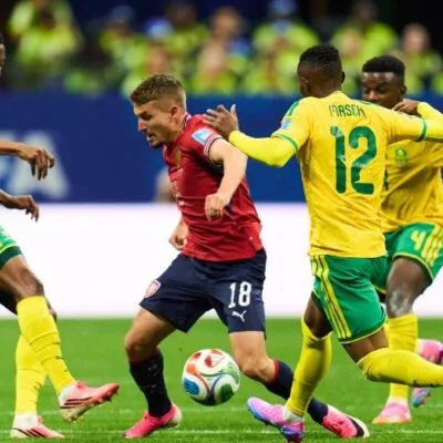 Chequia y Sudáfrica firman empate que sabe a poco en justa mundialista