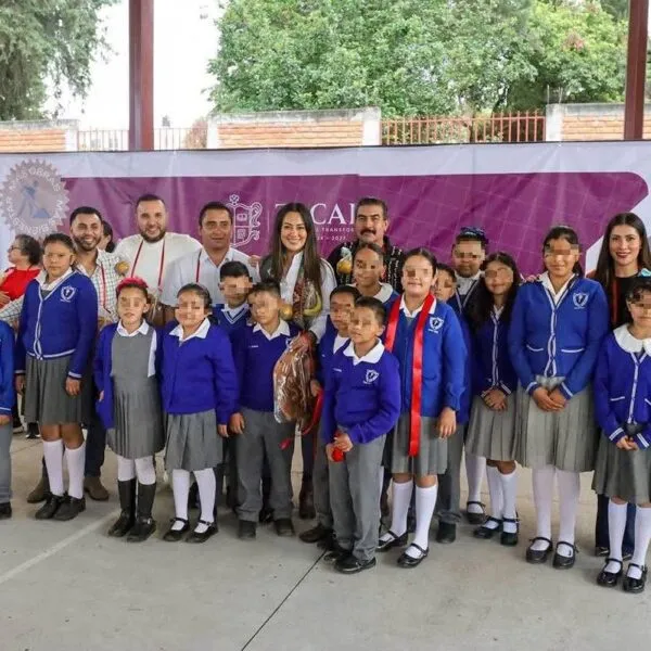 Con obras que fortalecen la educación, Mónica Valdez transforma las comunidades de Zacapu