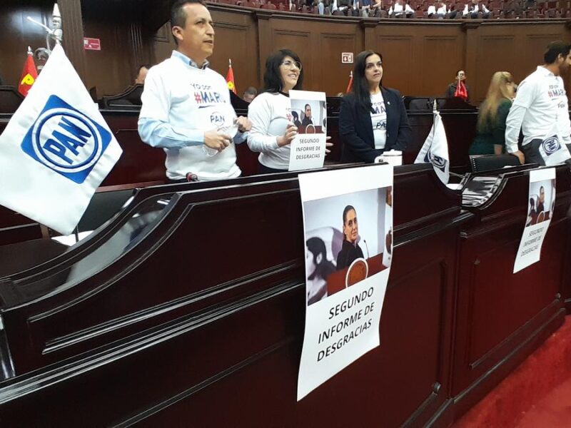 Con playeras a favor de la mandataria, diputados panistas en Michoacán manifiestan apoyo a Maru Campos