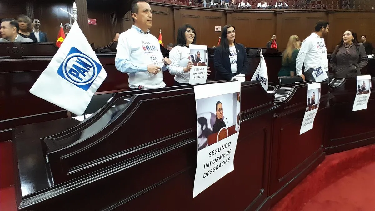Con playeras a favor de la mandataria, diputados panistas en Michoacán manifiestan apoyo a Maru Campos