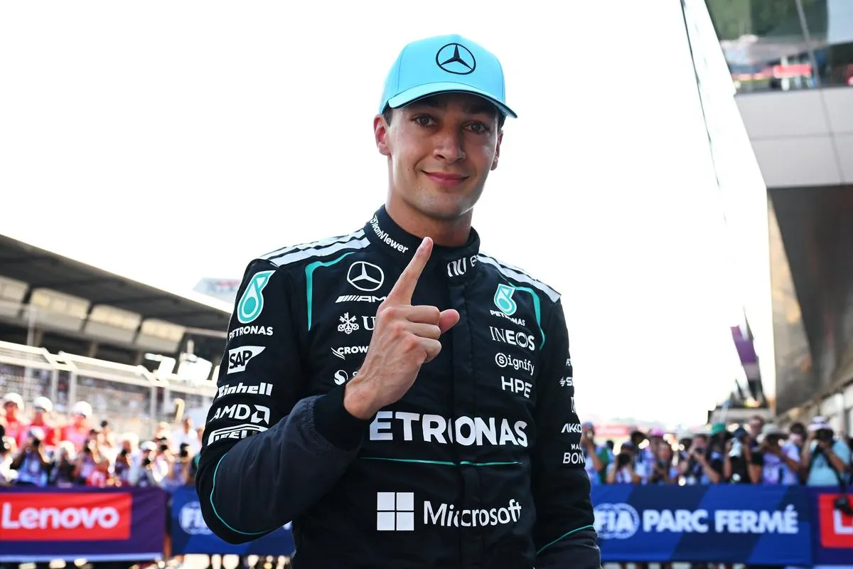 Con polémica Russell obtiene la pole position para el GP de Austria 2026