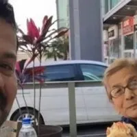 Cruz Martínez honra a su madre en emotiva despedida