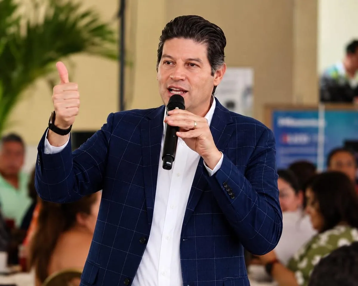 Cuestiona alcalde de Morelia arenga soberanista de la 4T ante violencia e impunidad