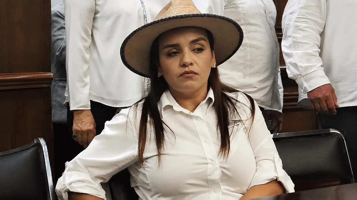 Denuncian a Grecia Quiroz ante Congreso por presunta omisión patrimonial