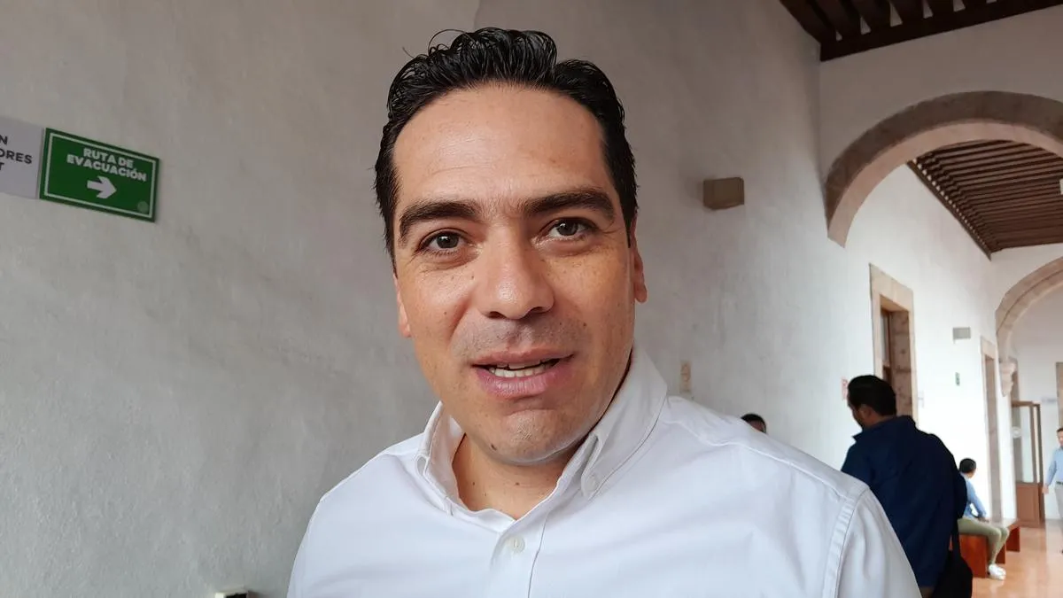 Determina Congreso Michoacán improcedente juicio político contra Rogelio Zarazúa
