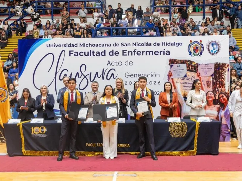 Egresan enfermeras y enfermeros de la UMSNH con sello de calidad: Yarabí Ávila