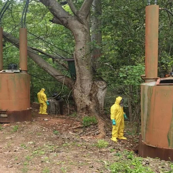 Elementos del Ejército Mexicano localizaron e inhabilitaron un laboratorio clandestino en Michoacán