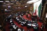 En Congreso Michoacán frenan reformas sobre nepotismo, revocación de mandato y no reelección