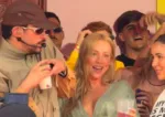 Ester Expósito responde a críticas por asistir a “La Casita” de Bad Bunny