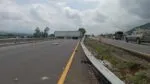 Falla mecánica en tráiler bloquea la autopista de Occidente en Maravatío
