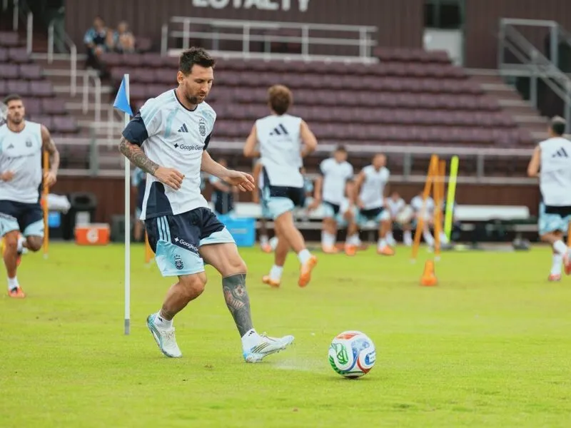 Francia y Argentina debutan en la justa mundialista