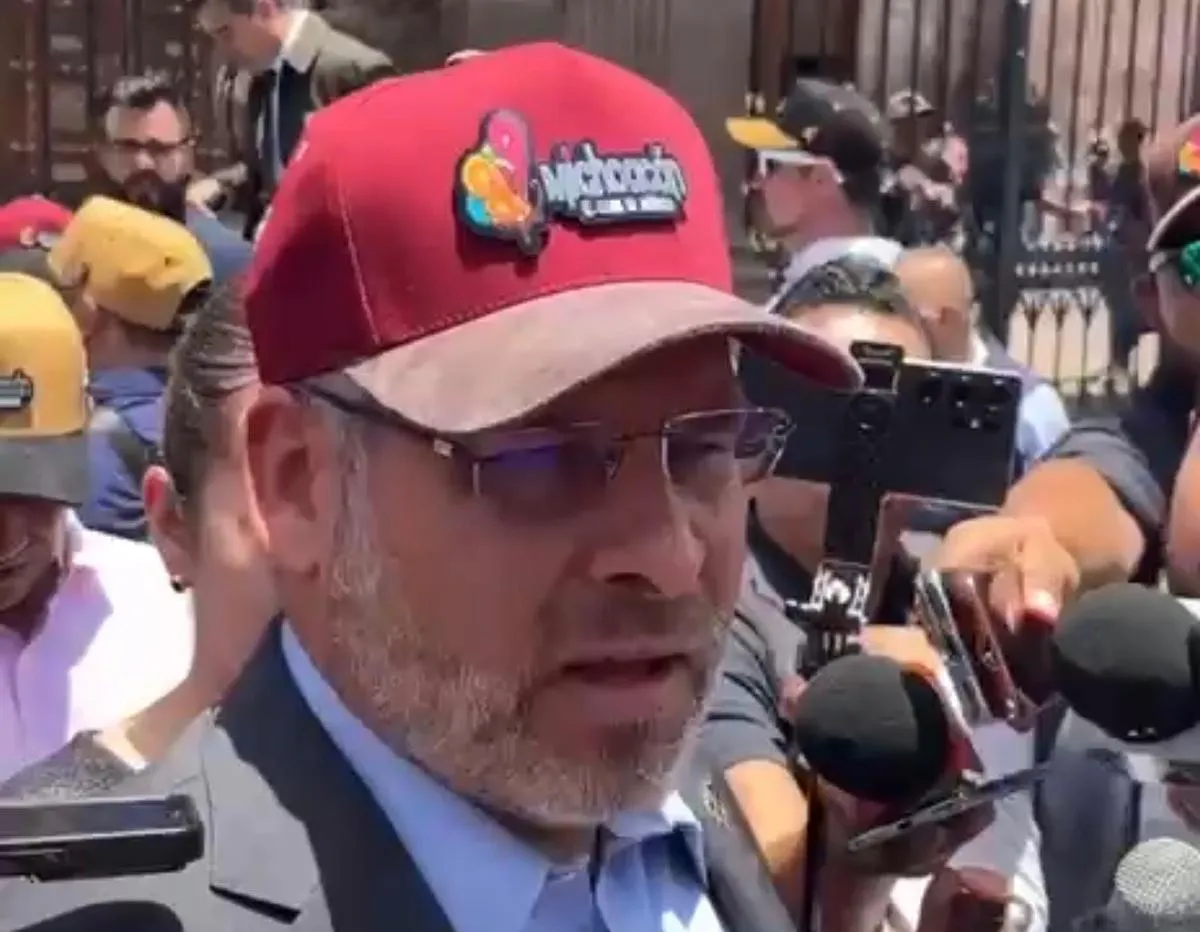 Funcionarios estatales no deben asistir a eventos proselitistas, advierte Bedolla