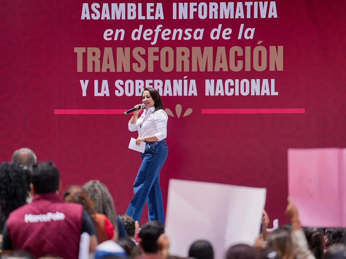 Gladyz Butanda activa asamblea en defensa de la transformación y la soberanía nacional, en Morelia