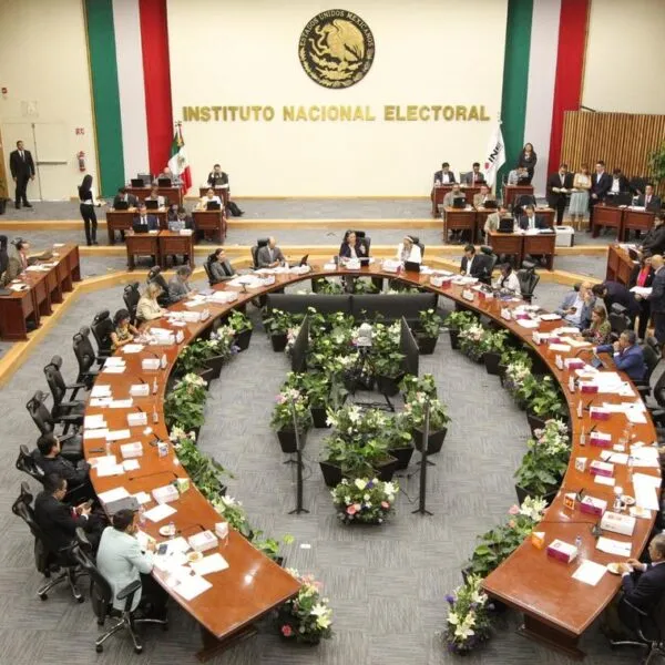 INE violentó la presunción de inocencia, argumentan exconsejeros del IEM sobre su remoción