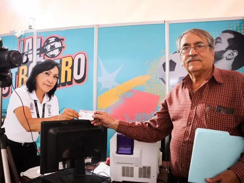 Instala Secretaría de Finanzas nuevo módulo de licencias en el Jalo Futbolero ante alta demanda