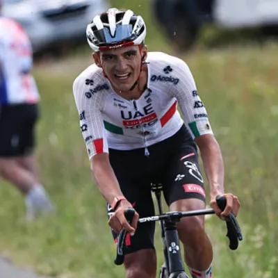 Isaac del toro está de regreso al ganar séptima etapa del Tour Tour Auvergne-Rhône-Alpes 2026
