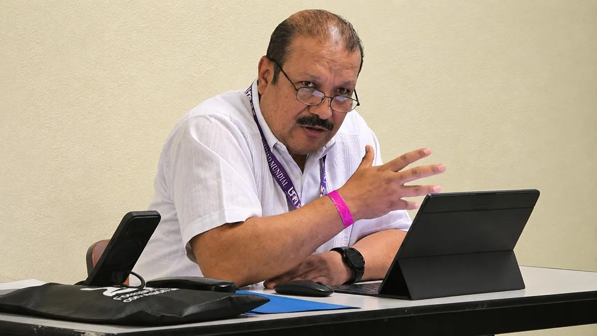 Juez federal ordena reinstalar a Carmelo Domínguez en la Dirección de Derecho de la UMSNH
