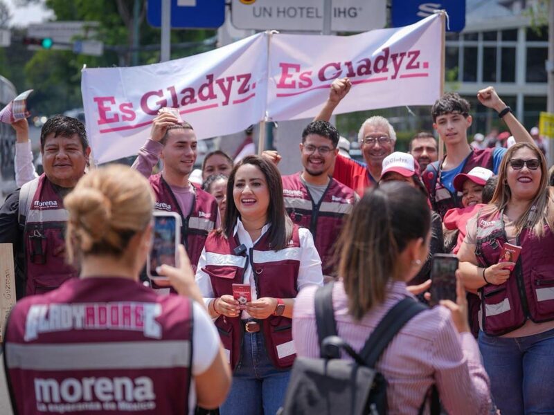 Junto al pueblo de Michoacán, Gladyz Butanda defiende la soberanía nacional