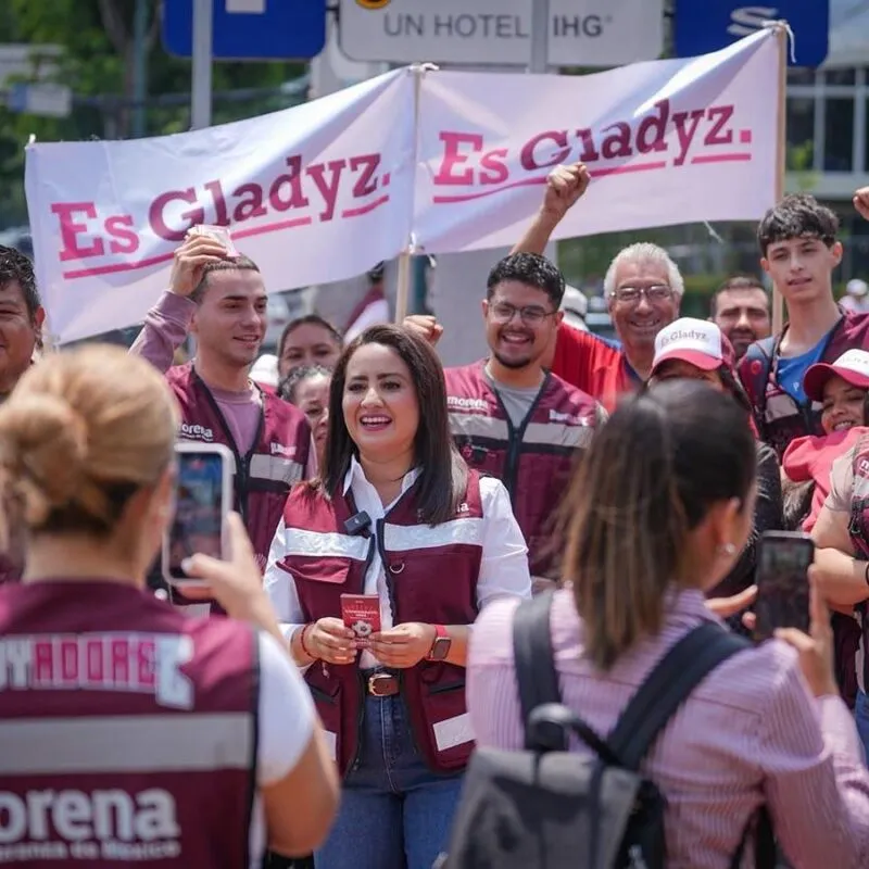 Junto al pueblo de Michoacán, Gladyz Butanda defiende la soberanía nacional