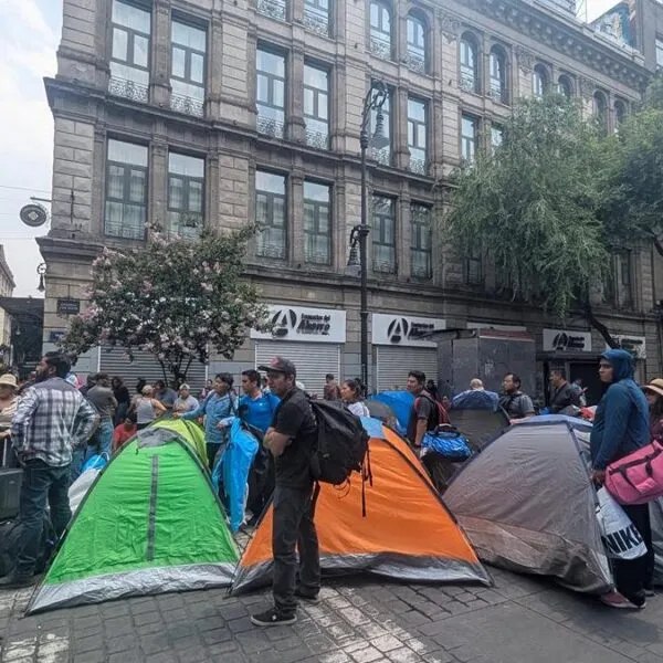 Gobernación llama a la CNTE a levantar plantón
