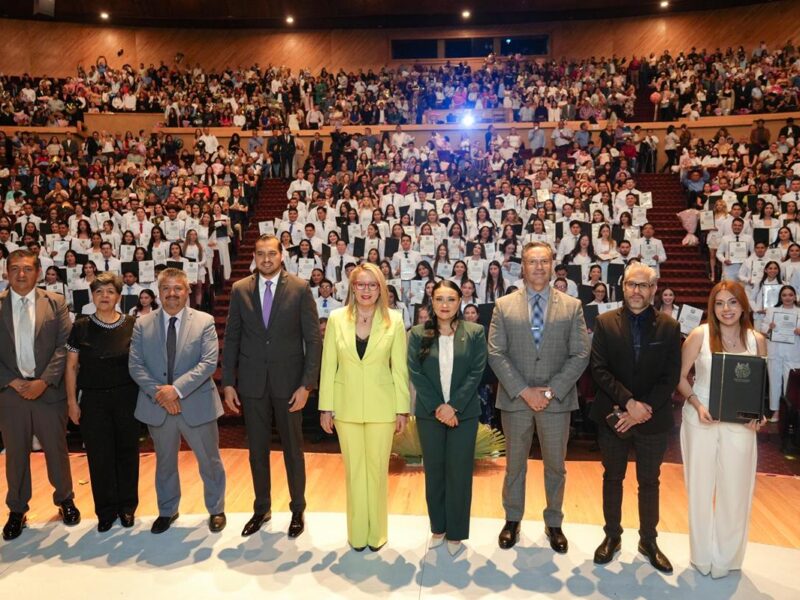 odontología Yarabí Ávila egresados UMSNH