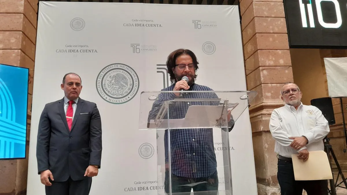 Reducción pensiones CFE principio constitucional no retroactividad