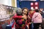 Reencuentra Zacapu a familias migrantes con entrega de visas y Tarjetas Orgullo Migrante: Mónica Valdez Pulido