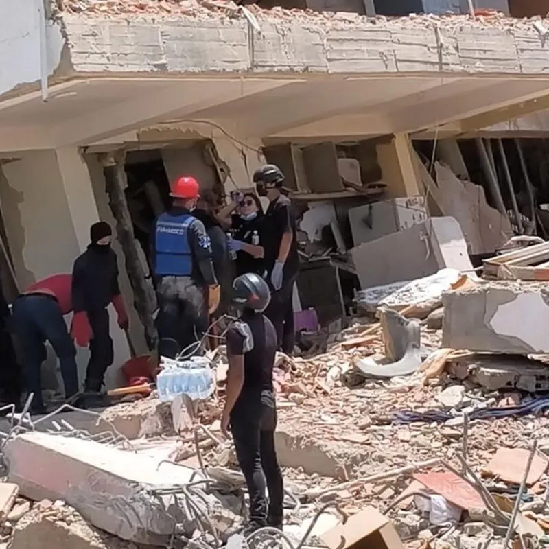 Rescatan 33 sobrevivientes tras terremoto en Venezuela