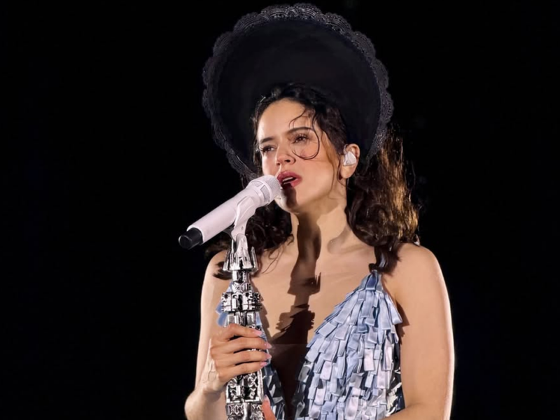 Rosalía reanuda su LUX Tour 2026 en Boston tras emergencia familiar