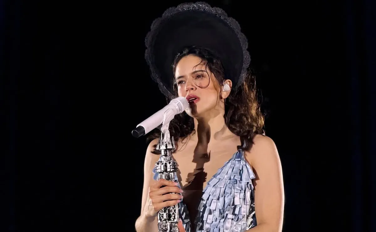 Rosalía retoma su gira LUX Tour 2026 en Boston con emotivo mensaje tras emergencia familiar