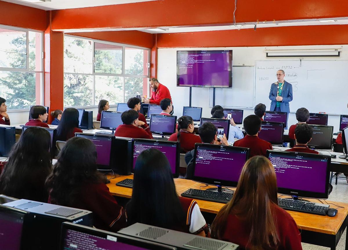 SEE suspende clases en Sierra-Costa por prevención ante la tormenta tropical Boris