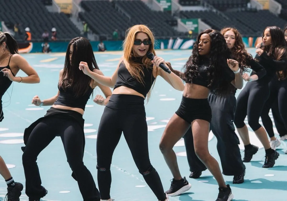 Shakira, Belinda, Maná y J Balvin brillan en la espectacular inauguración la máxima fiesta del futbol