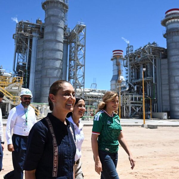 Sheinbaum destaca la producción de energía como pilar de soberanía nacional
