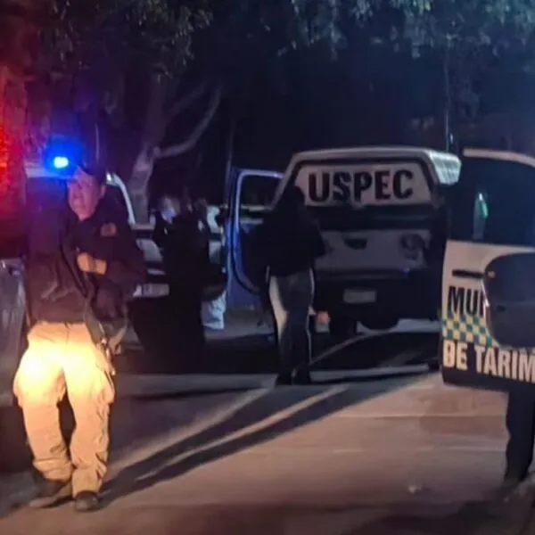 Sicario irrumpe en taquería de Cuto del Porvenir y asesina al propietario