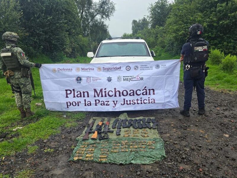 SSP Defensa fusiles municiones vehículo en Salvador Escalante