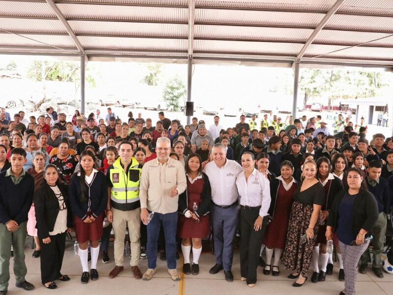 Transforma Michoacán sus escuelas con inversión histórica de 4 mil millones de pesos