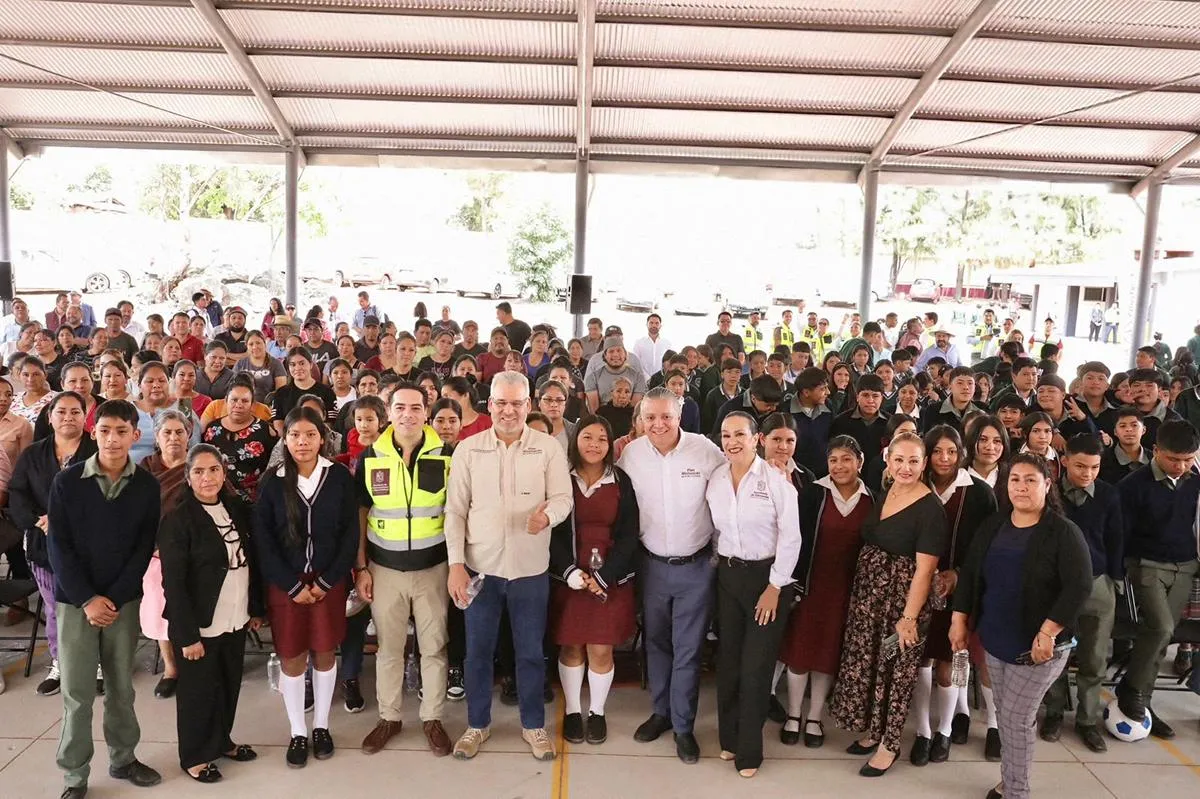 Transforma Michoacán sus escuelas con inversión histórica de 4 mil millones de pesos