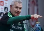 Javier Aguirre analiza reemplazo para Montes ante Corea del Sur