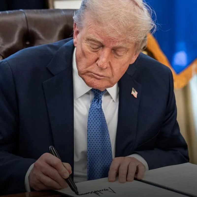Trump anuncia que firmará acuerdo de paz con Irán este domingo