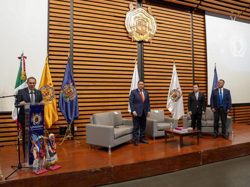 UMSNH estrecha lazos con el sector productivo; realizan foro de vinculación