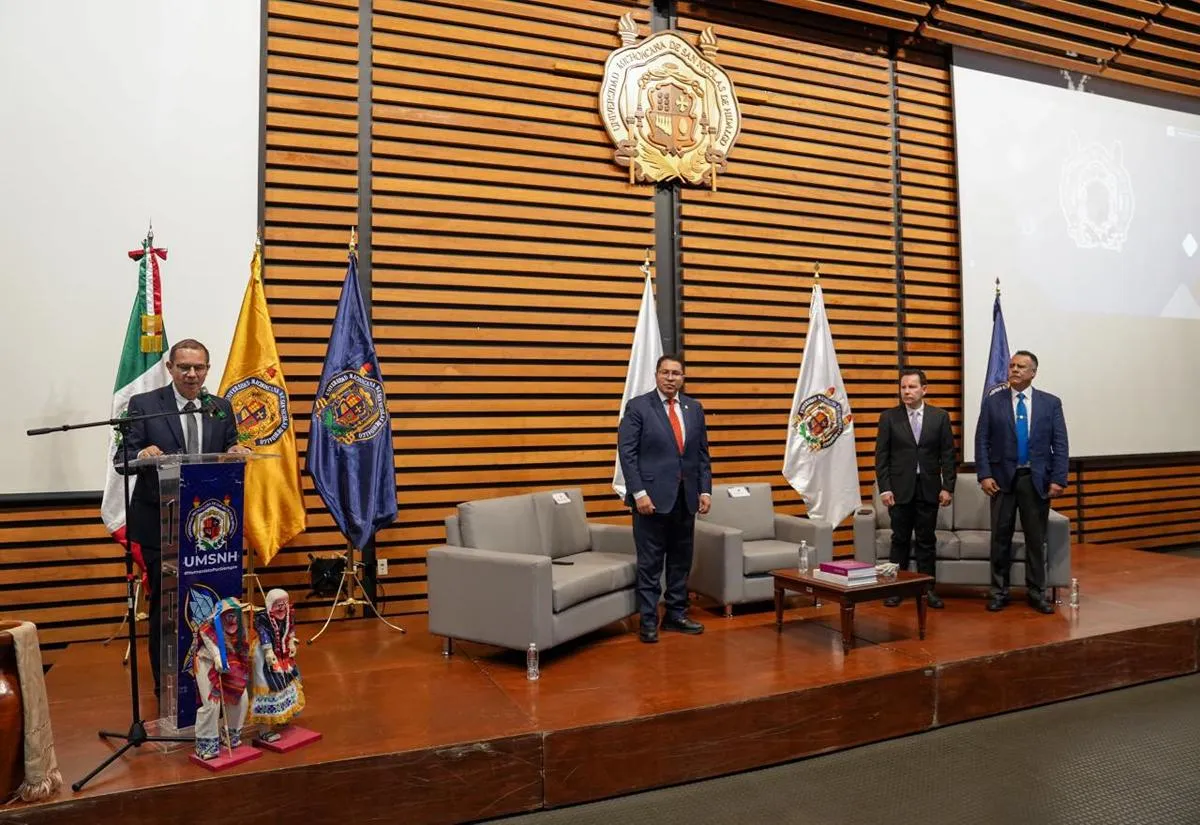 UMSNH estrecha lazos con el sector productivo; realizan foro de vinculación