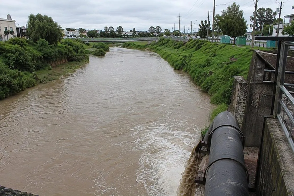 Vigilan niveles de ríos y drenes en Morelia; Itzícuaros, al 60% de capacidad