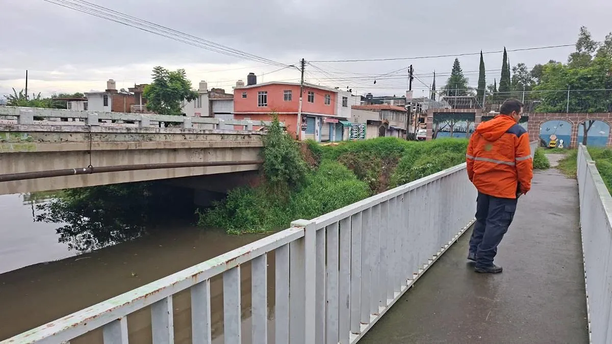 Vigilancia permanente en Avenida Michoacán y Rio Grande de Morelia por alto nivel de cauce-1