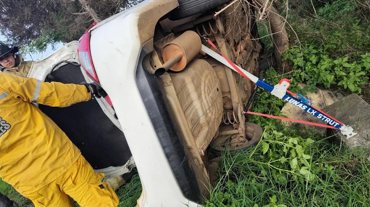 Accidente vial en la Morelia-Pátzcuaro deja a tres personas lesionadas