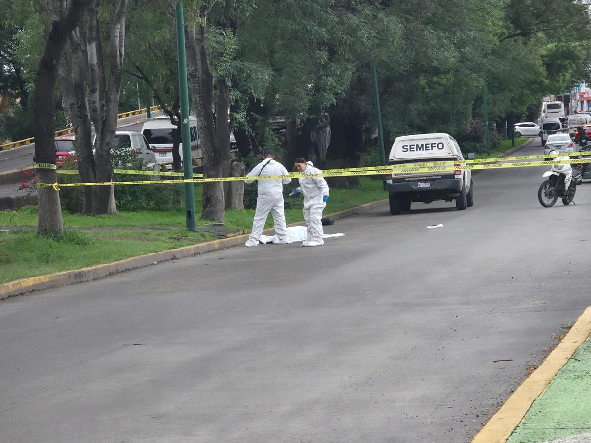 Adulta mayor fallece tras "mal golpe" cuando intentaba cruzar la Madero Poniente en Morelia